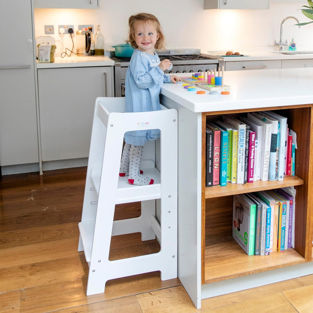 La tour d'apprentissage Montessori avec marchepied réglable